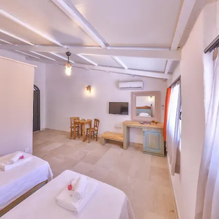 Mojo Sunset Boutique Szálloda 5*
